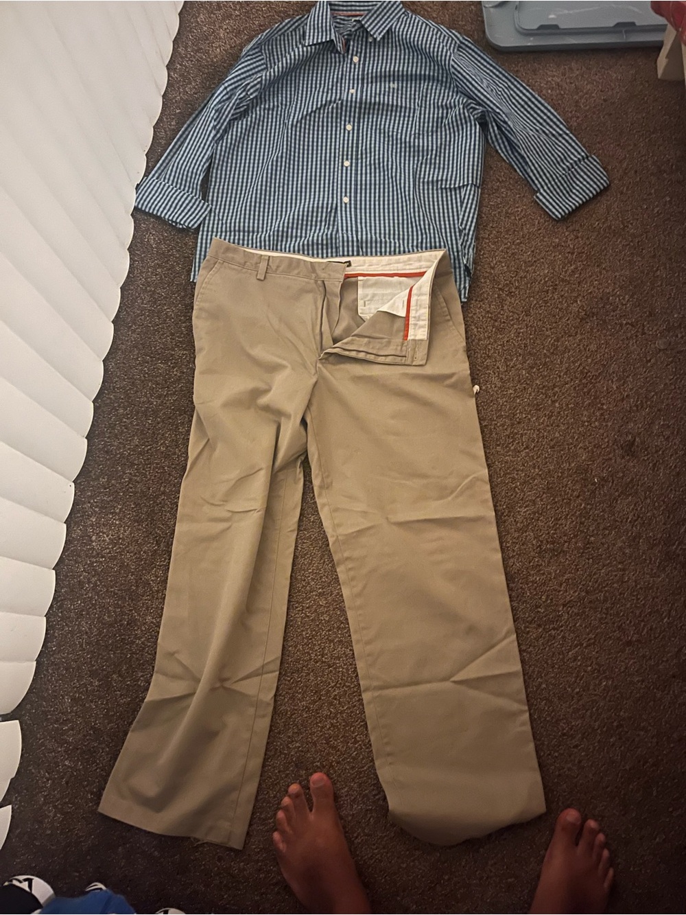 Dockers Men's Tan Chino Pants